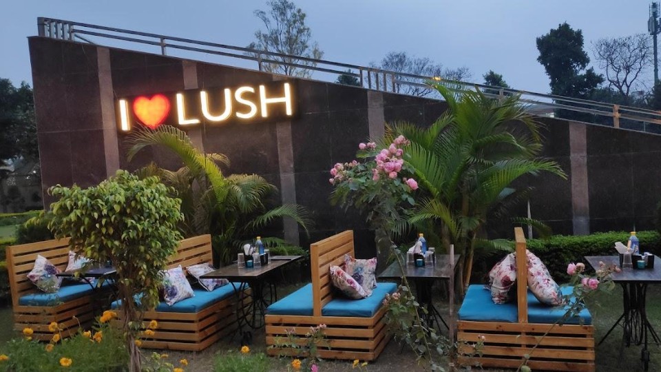 2. Lush Garden and Cafe Kanpur