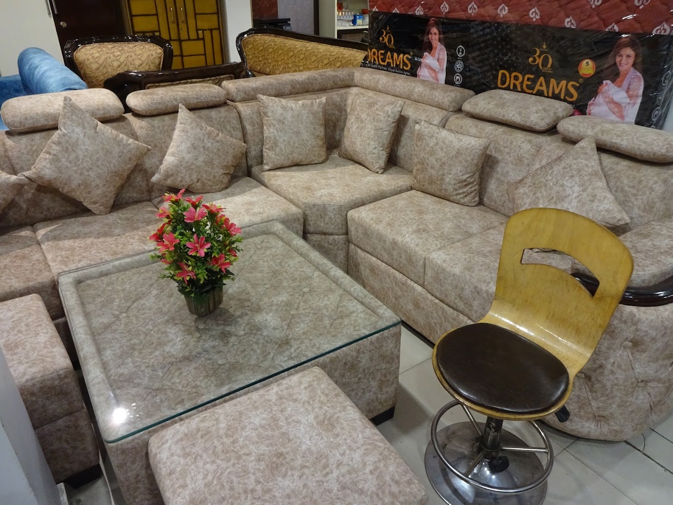 Gaurav Furniture Kanpur