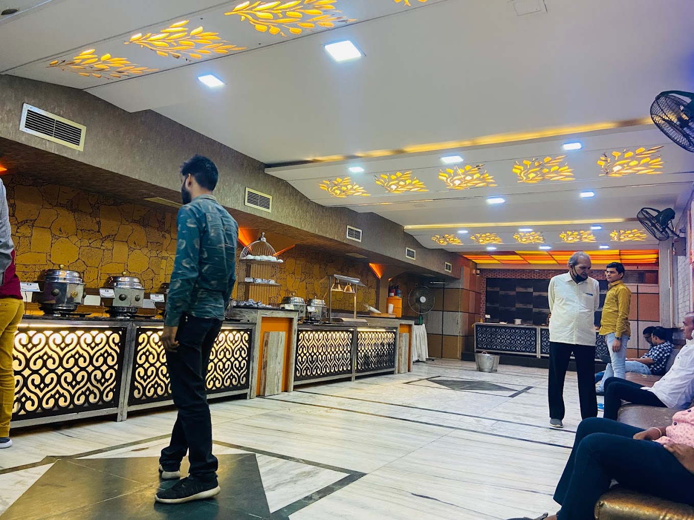 Gyan’s Vegetarian Kanpur