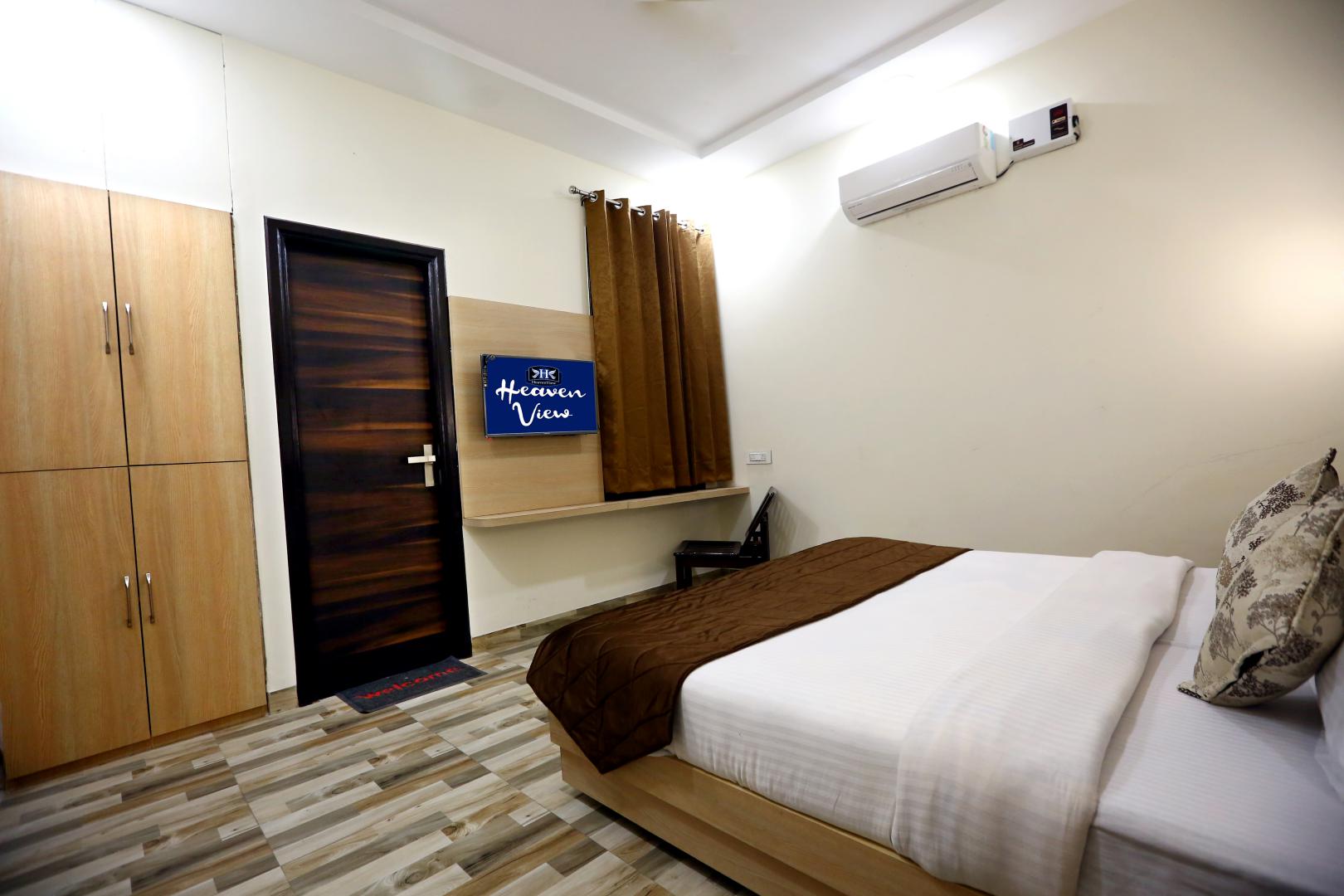 Heaven View Clarks Inn Kanpur