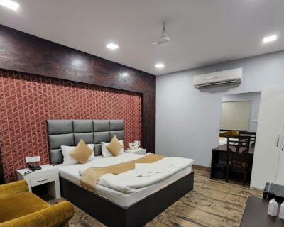 Hotel-Mandakini-Royale-Kanpur-1