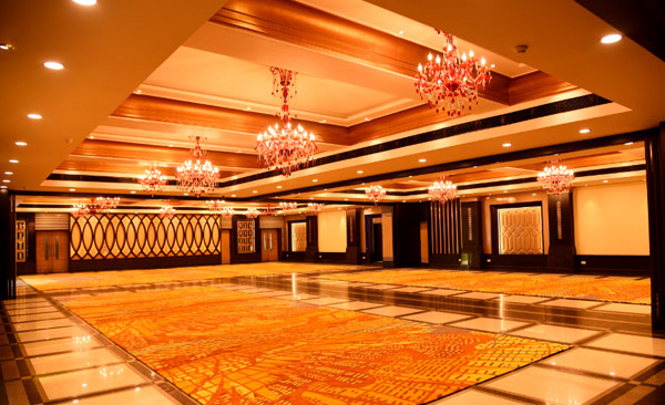 Hotel Royal Cliff Hotel & Banquet Hall Kanpur