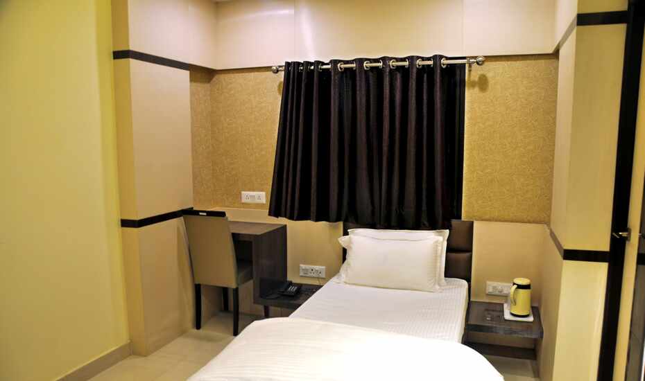 Hotel Tirupati Galaxy Kanpur