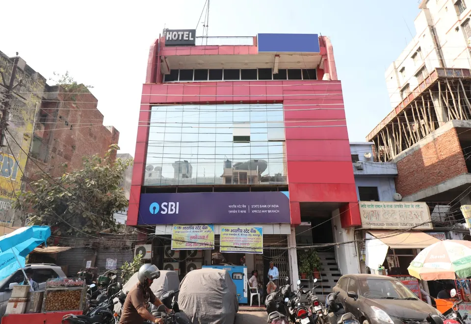 OYO 22396 Hotel Ashoka International Kanpur