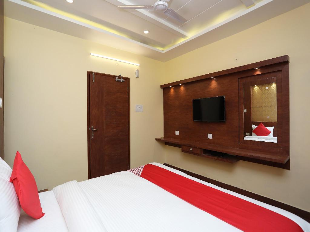 OYO 23616 Hotel Ss Kanpur