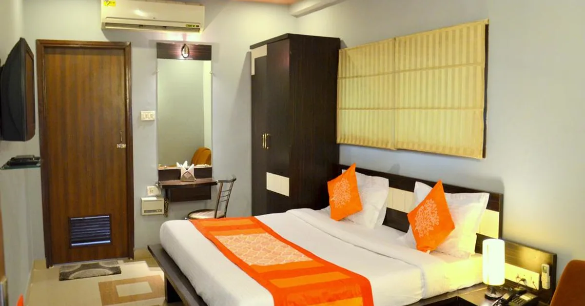 OYO 23616 Hotel Ss Kanpur