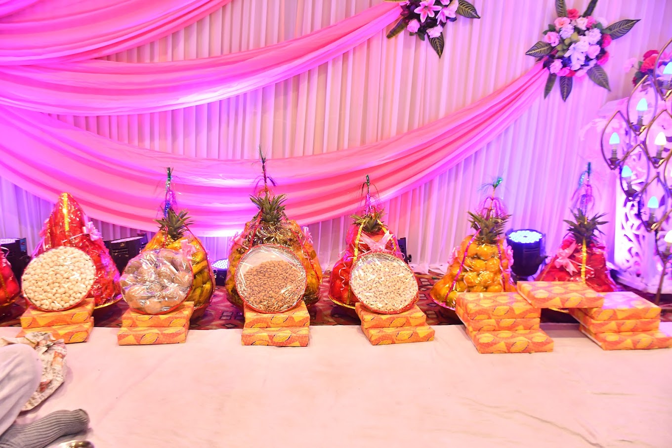 Shree Vrindavan Galaxy Kanpur