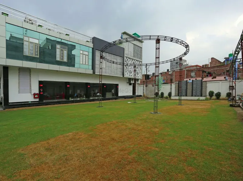 Capital OYO 16639 Hotel Shri Pushpraj Kanpur