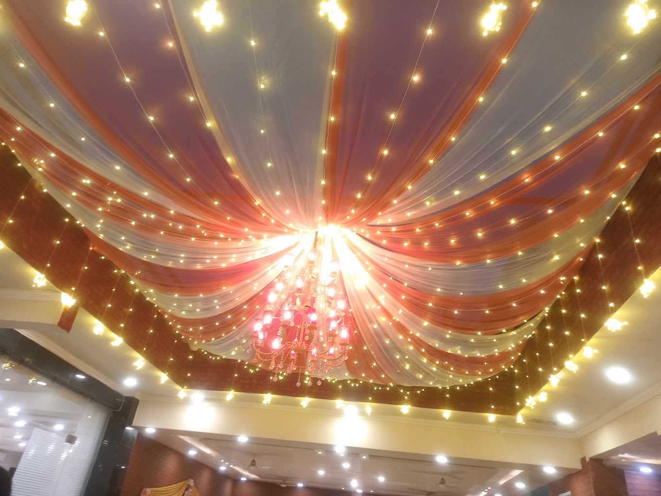 Mannat Banquet Kanpur