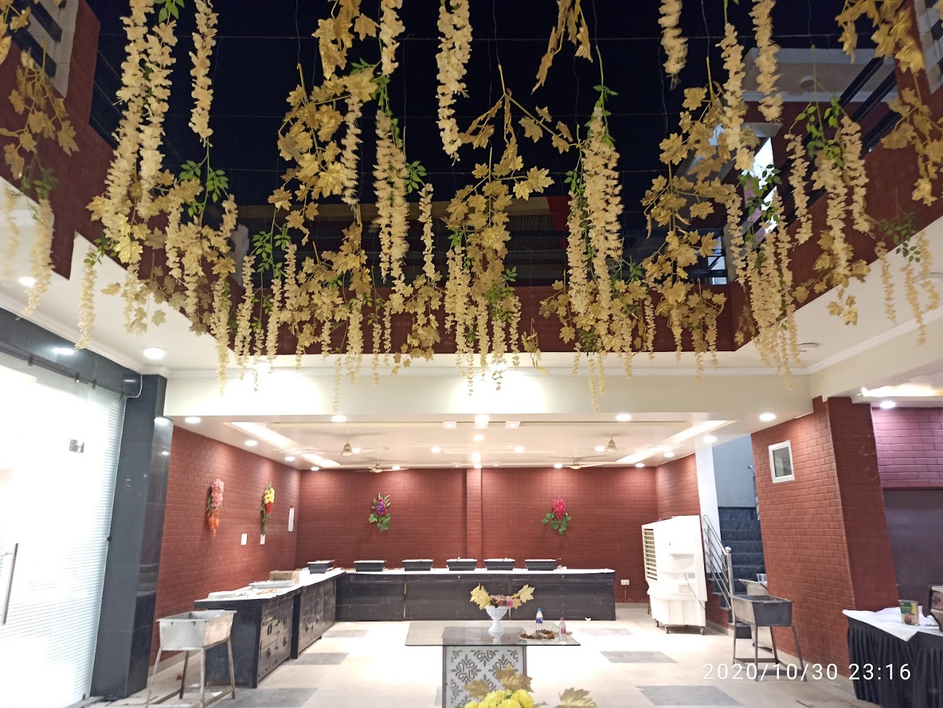 Mannat Banquet Kanpur