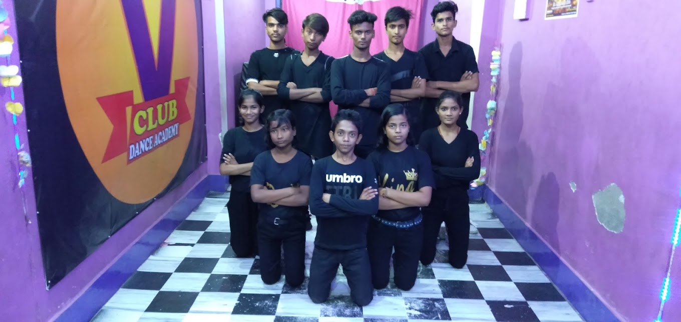 V Club Dance Academy Kanpur