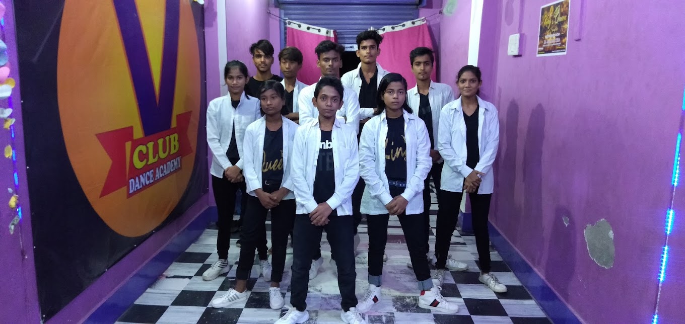 V Club Dance Academy Kanpur