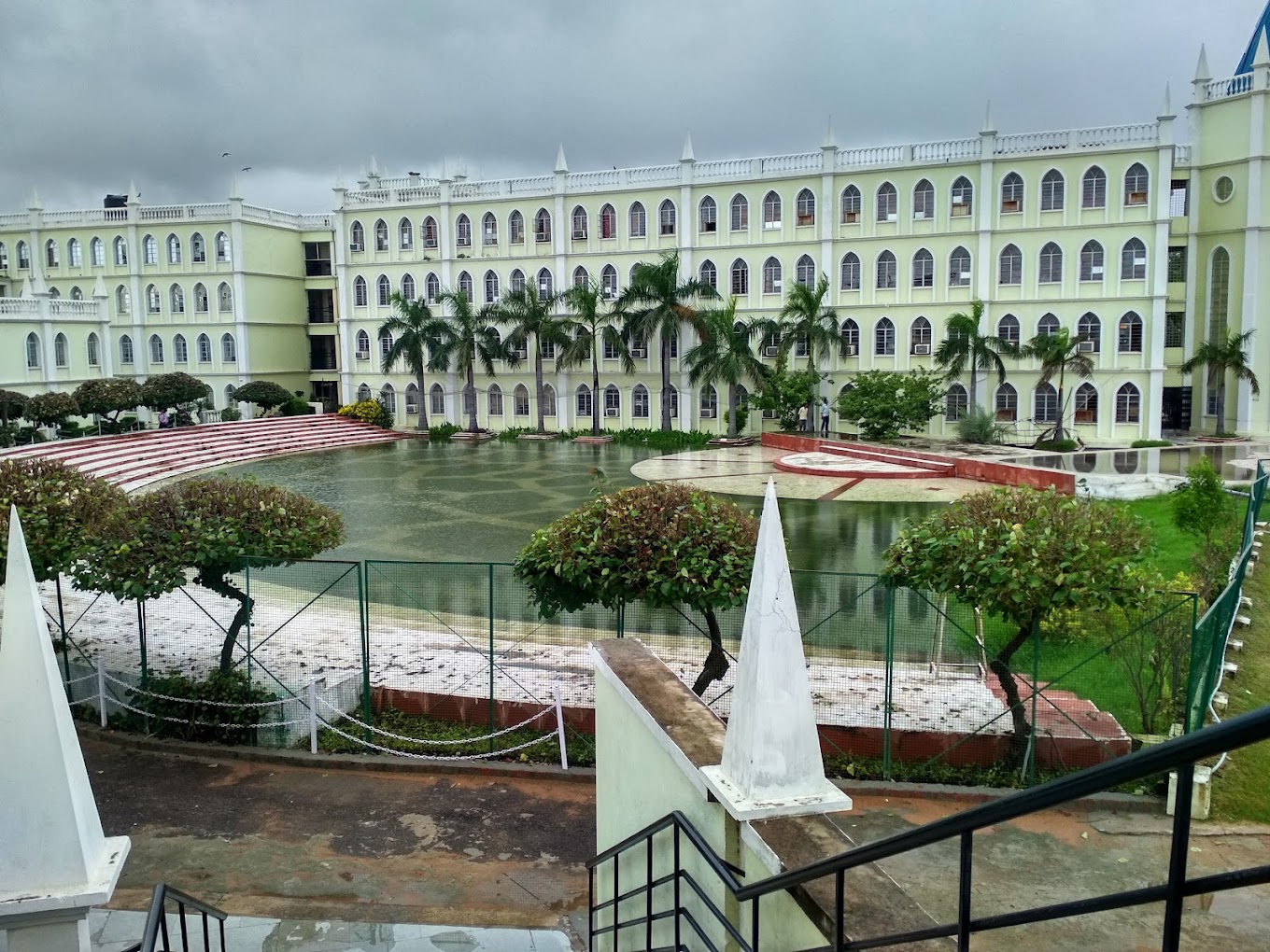 Delhi Public School, Azad Nagar Kanpur