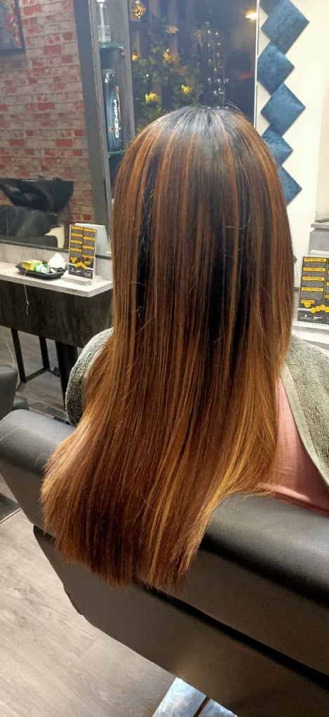 Beauty Lab Studio Salon Kanpur