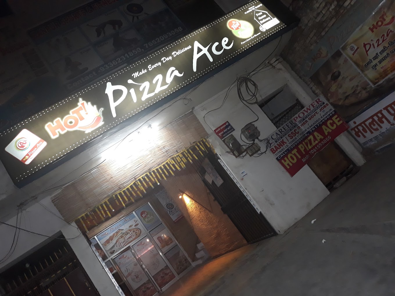 Hot Pizza Ace Kanpur