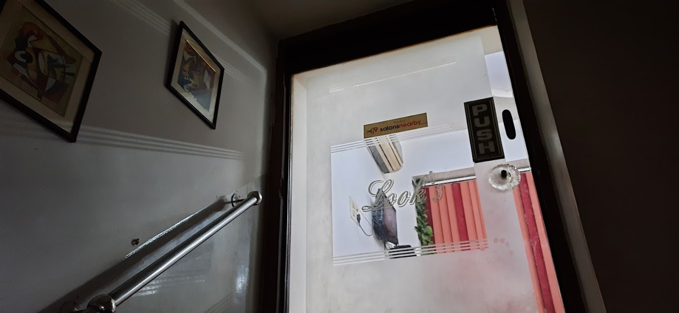 Shabina’s Look’s Beauty Parlour And Slimming Kanpur