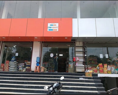 Omi-Mart-Varanasi-1