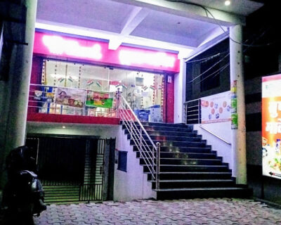 The-Grocery-Point-mart-Varanasi-1