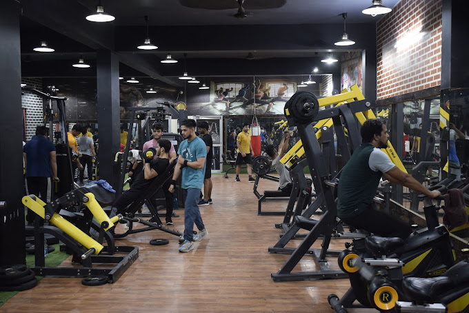 Cyclone Fitness Gym Agra