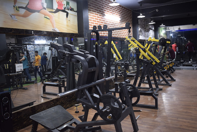 Cyclone Fitness Gym Agra